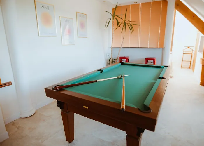 Villanonna, Jacuzzi, Billards, Pétanque, Ping-pong, 12 Couchages, Terrasse Plein Soleil - Larès *