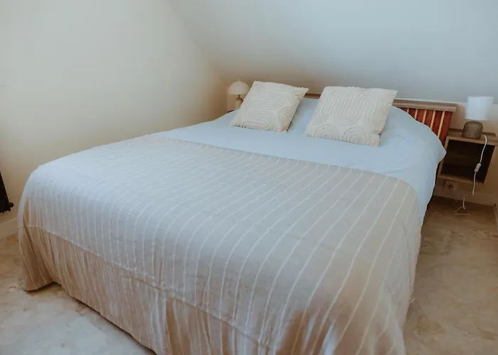 Villanonna, Jacuzzi, Billards, Pétanque, Ping-pong, 12 Couchages, Terrasse Plein Soleil - Larès Villa *