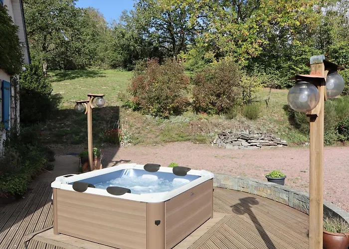 Villa Villanonna, Jacuzzi, Billards, Pétanque, Ping-pong, 12 Couchages, Terrasse Plein Soleil - Larès